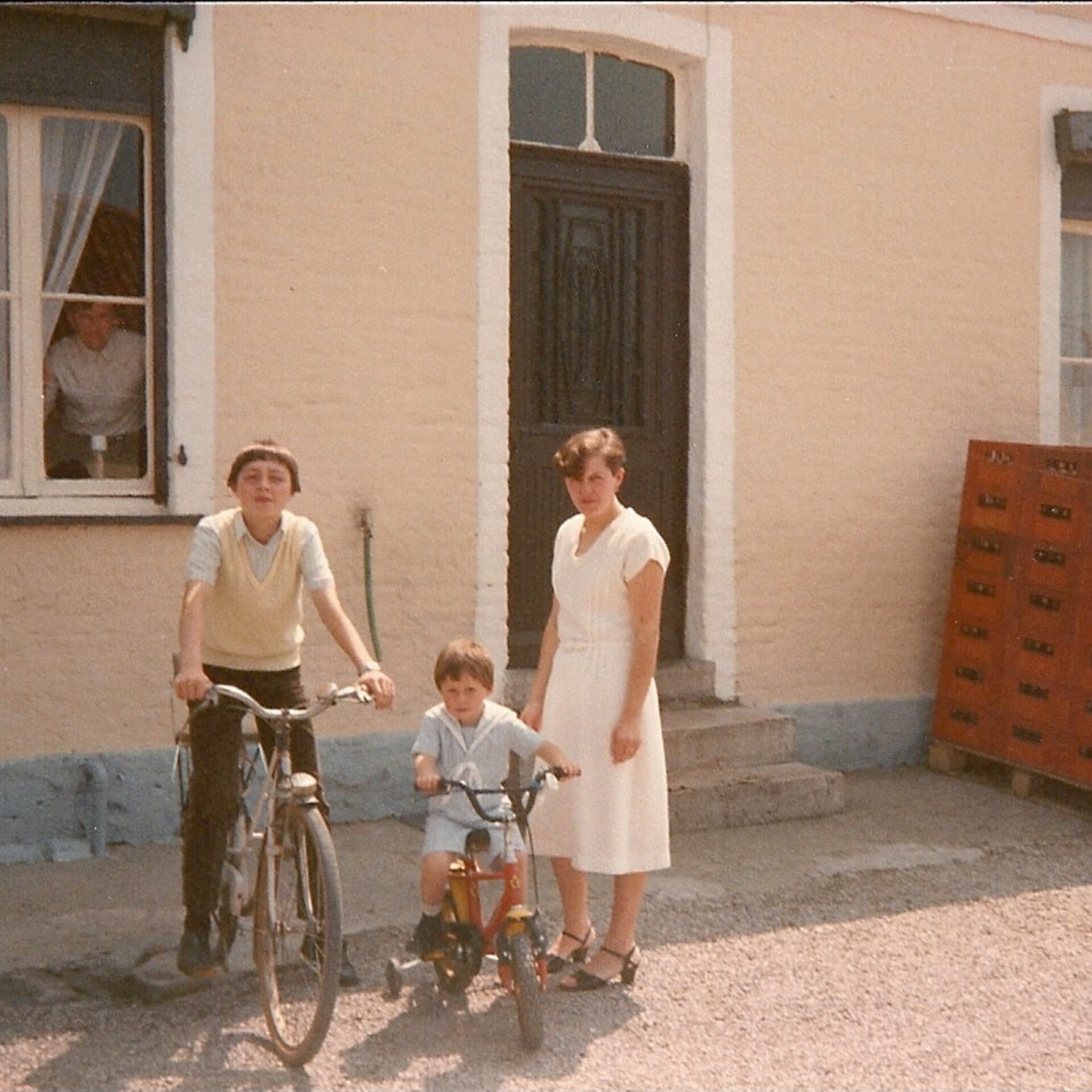 Notre Histoire 16 - Patey Combustible